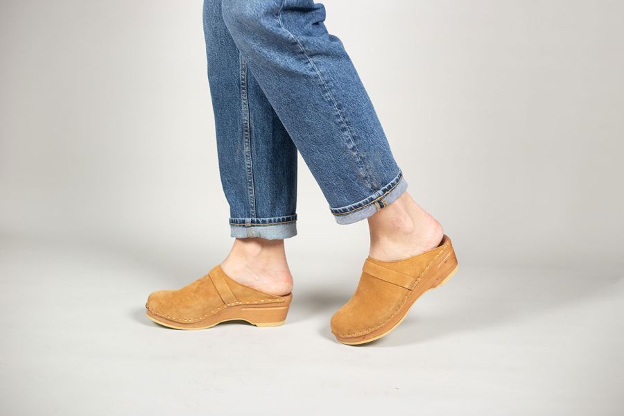 Da Vinci Toffee Suede