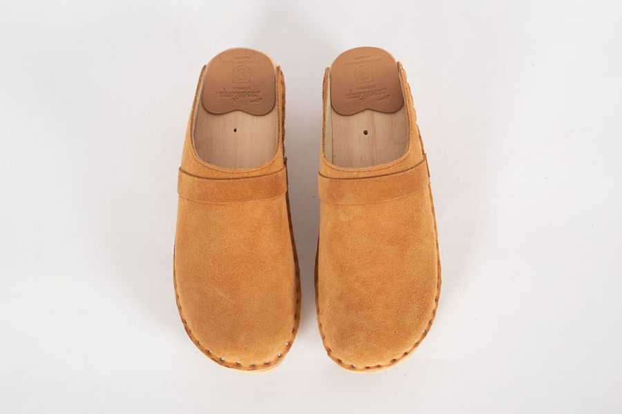 Da Vinci Toffee Suede