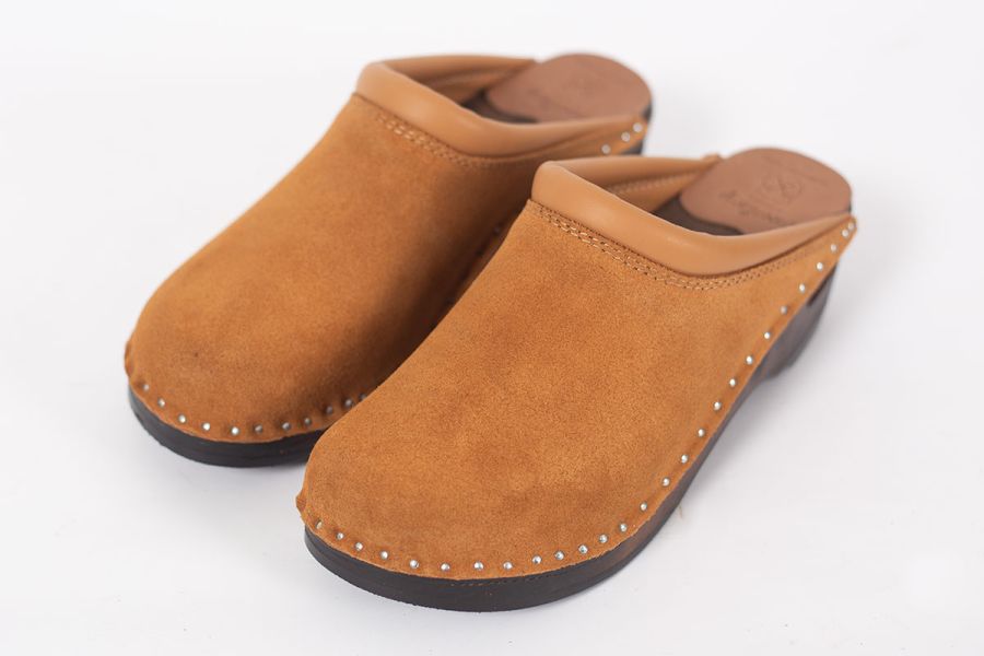 Rembrandt Toffee Suede